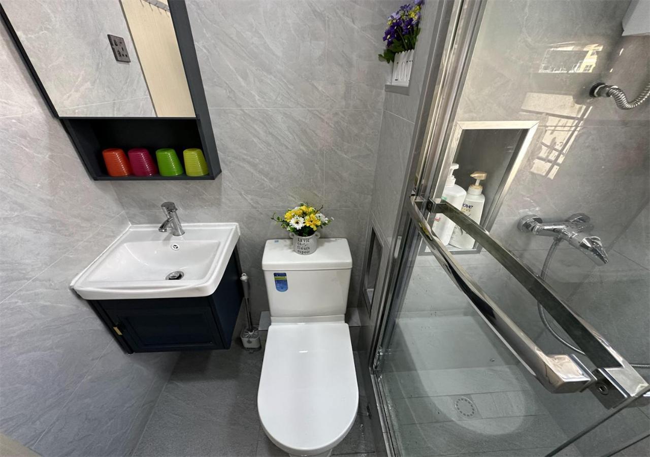 3Br Romantic Apt, 2Mins Mtr, 8Pax ฮ่องกง ภายนอก รูปภาพ
