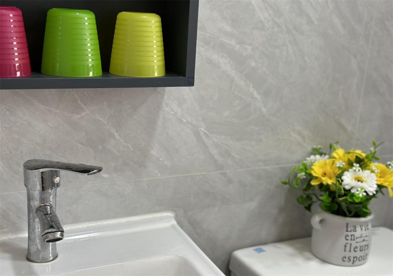 3Br Romantic Apt, 2Mins Mtr, 8Pax ฮ่องกง ภายนอก รูปภาพ